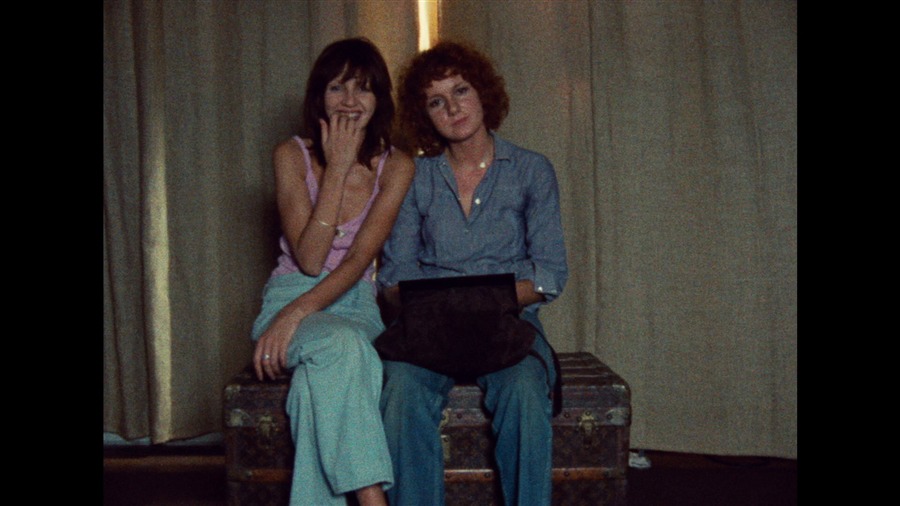 Screen capture from Céline and Julie Go Boating