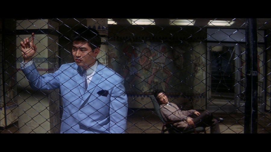 Screen capture from Tokyo Drifter