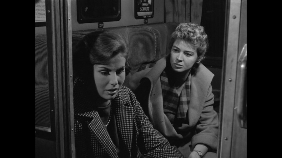 Screen capture from Le amiche