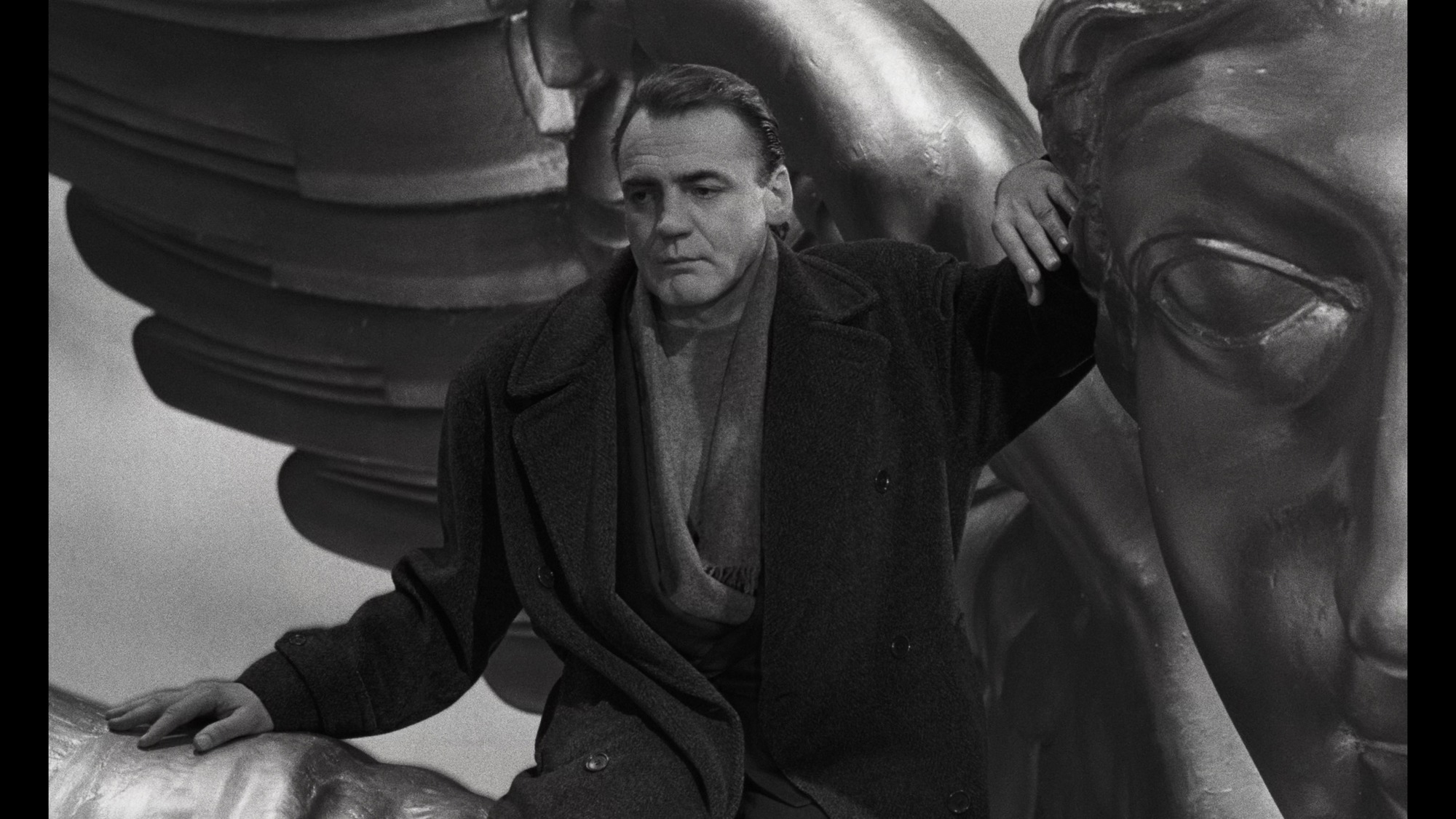 Screen capture from Wings of Desire