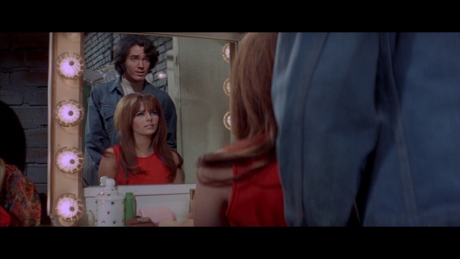 Screen capture from Beyond the Valley of the Dolls