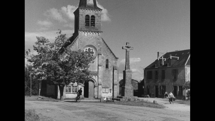 Screen capture from Jour de fête