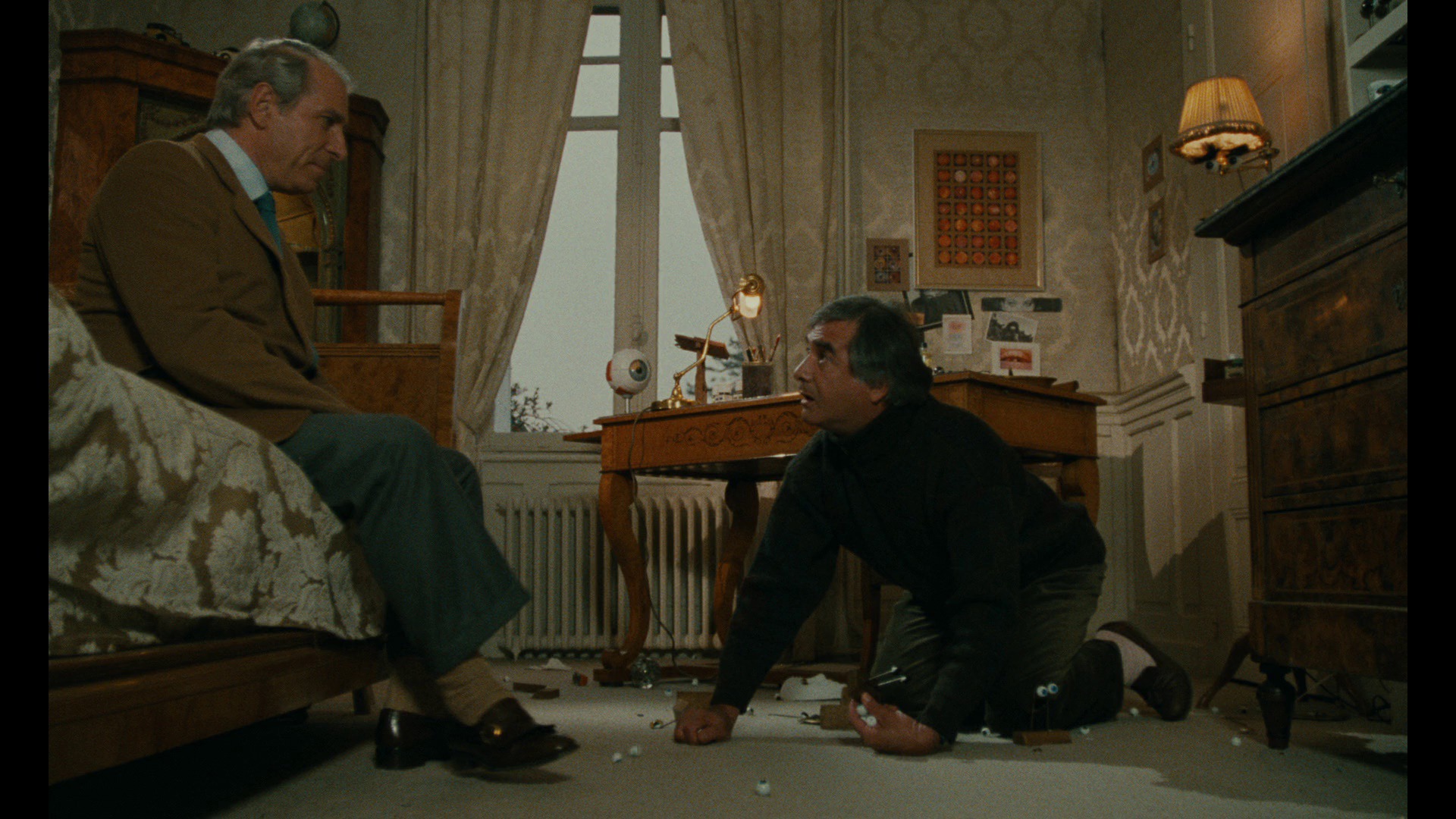Screen capture from Inspector Lavardin