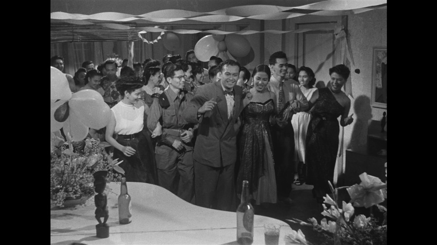 Screen capture from Lucía / After the Curfew