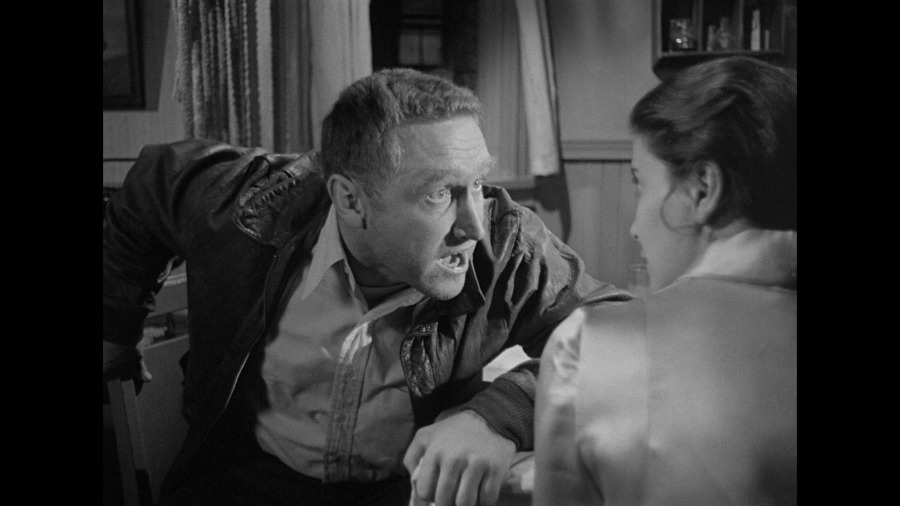Screen capture from The Asphalt Jungle
