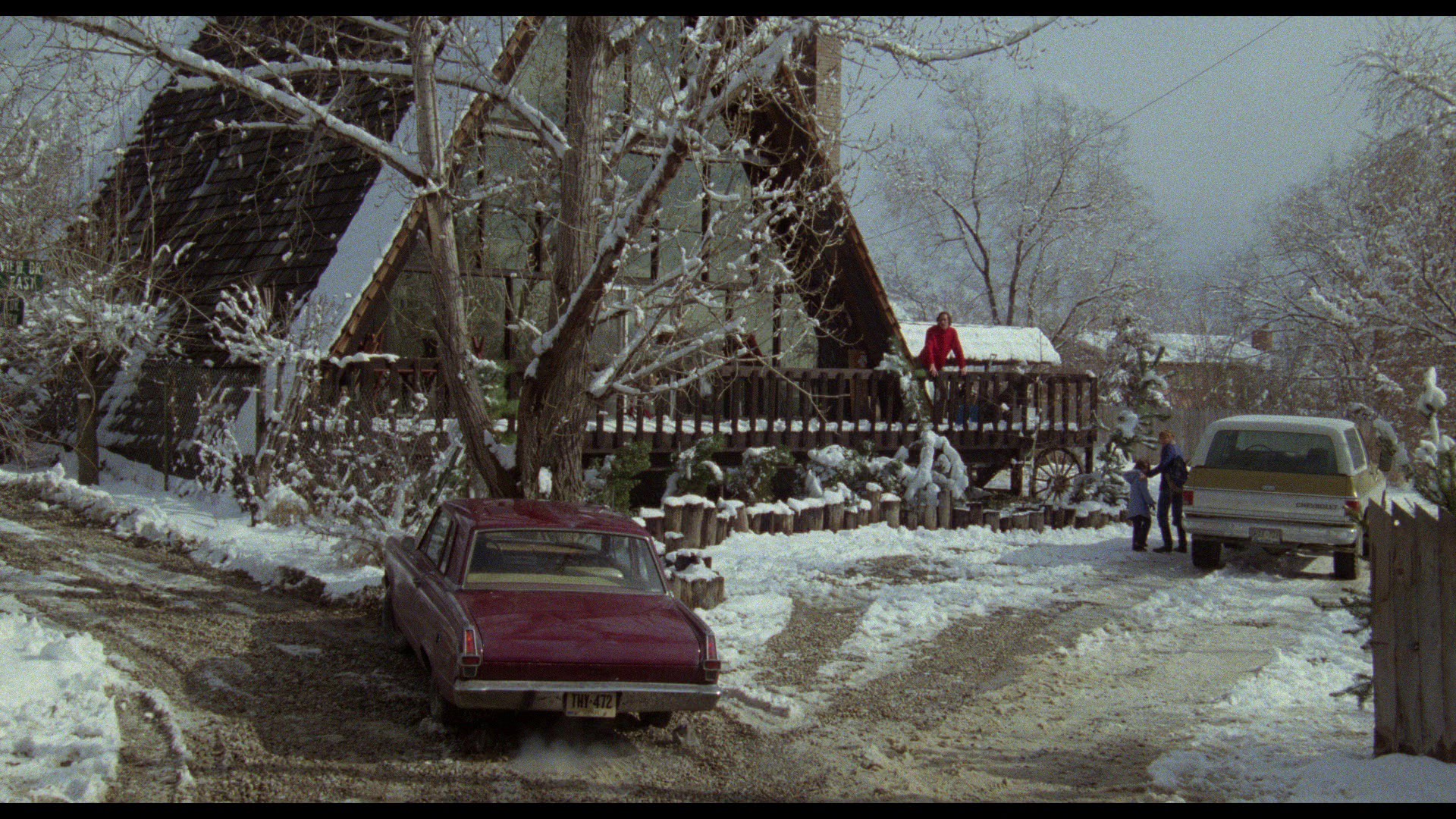 Screen capture from Chilly Scenes of Winter