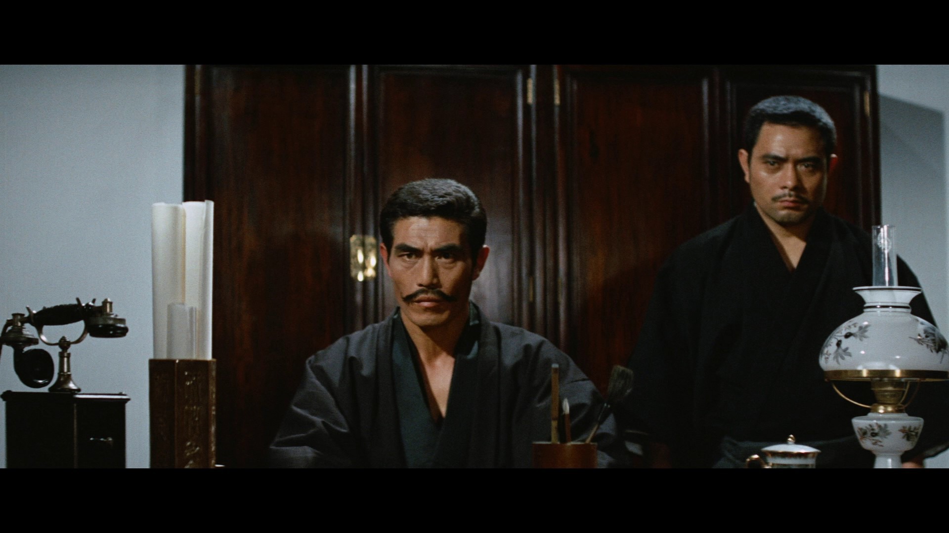 Screen capture from Bruce Lee: His Greatest Hits