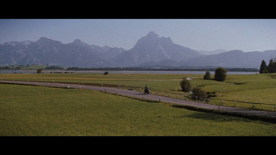 Screen capture from The Great Escape