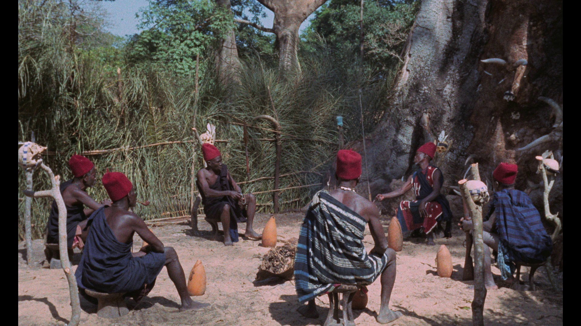 Screen capture from Emitaï