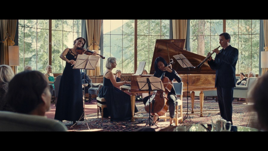 Screen capture from Clouds of Sils Maria