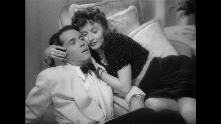 Screen capture from The Lady Eve