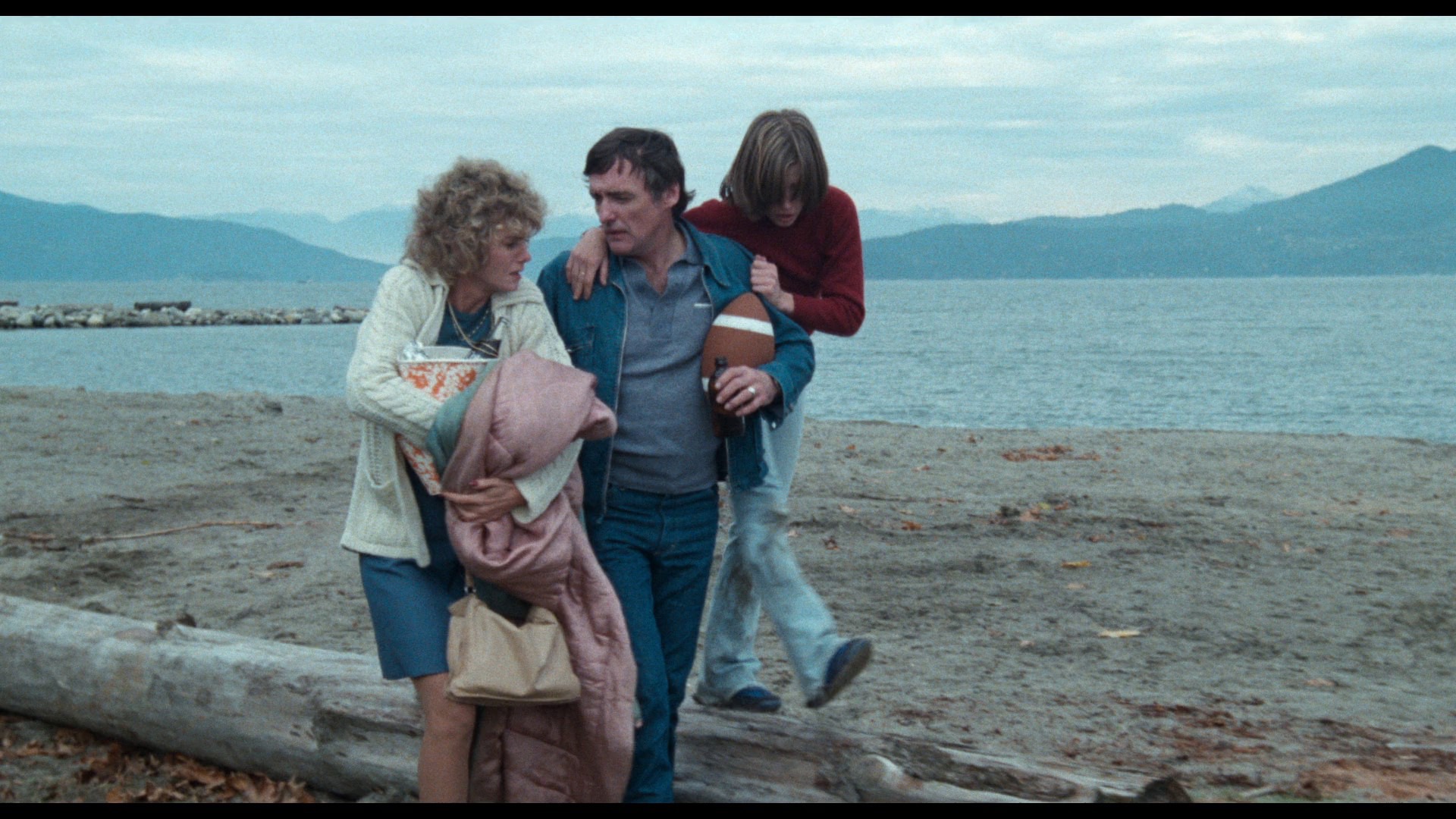 Screen capture from Out of the Blue