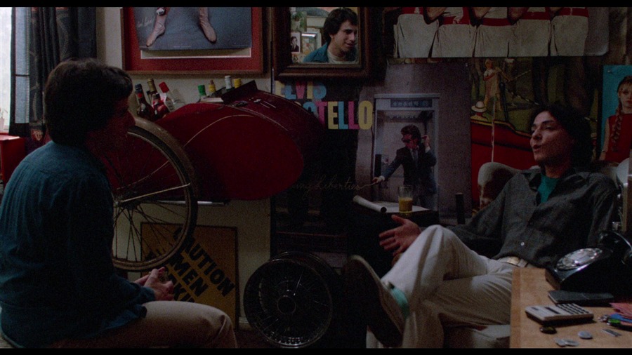 Screen capture from Fast Times at Ridgemont High