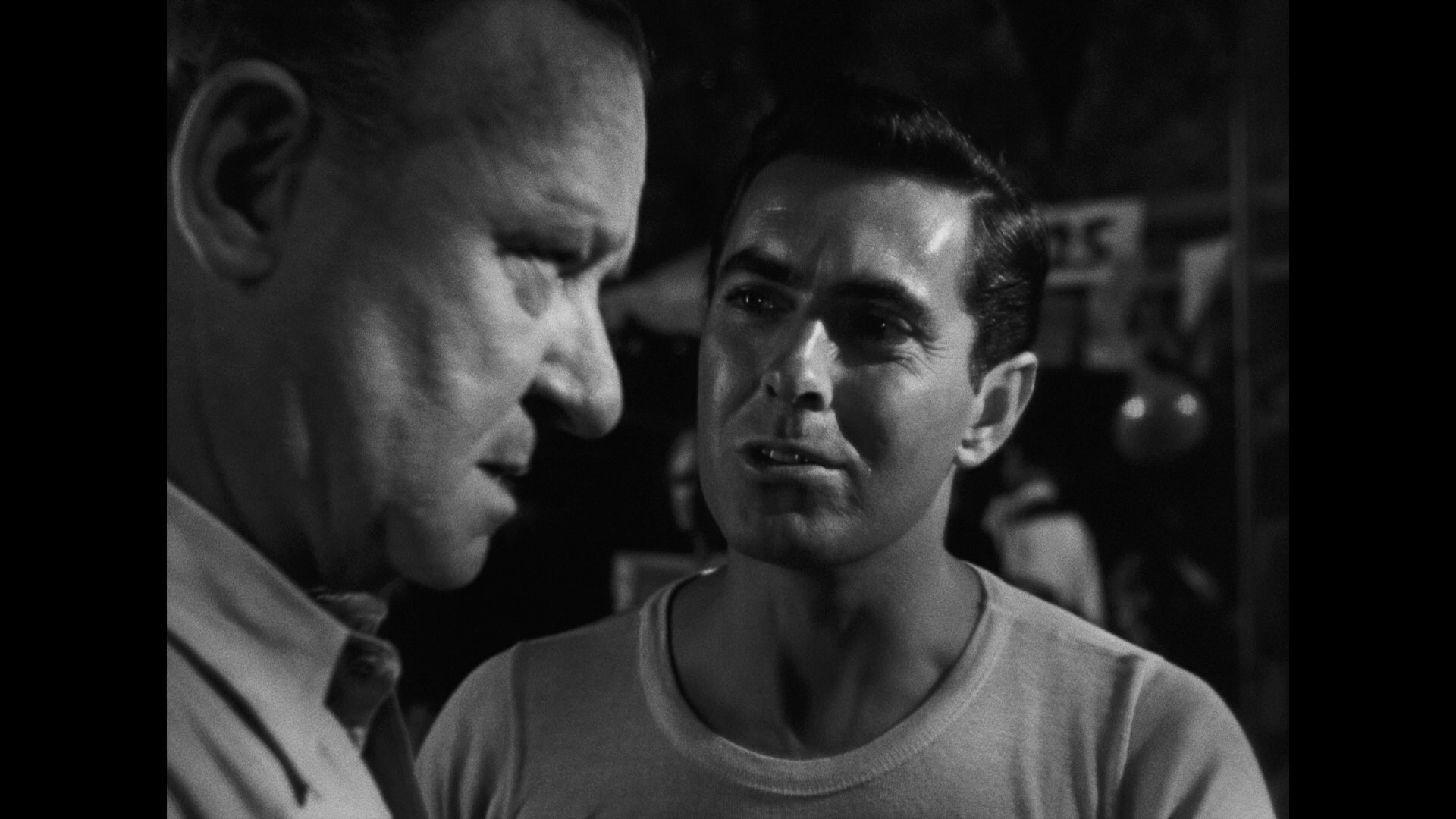 Screen capture from Nightmare Alley