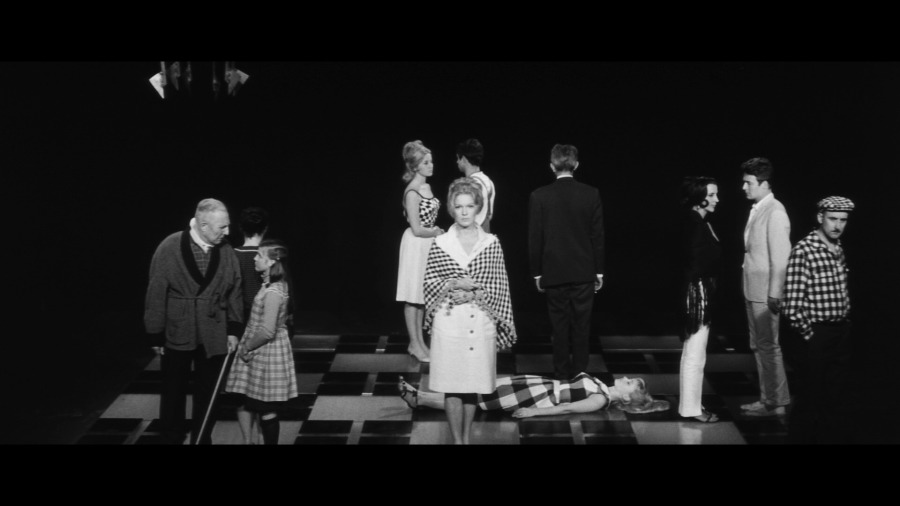 Screen capture from The Complete Films of Agnès Varda