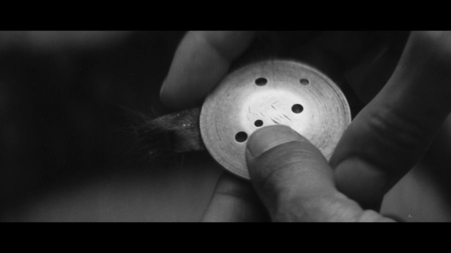 Screen capture from The Complete Films of Agnès Varda
