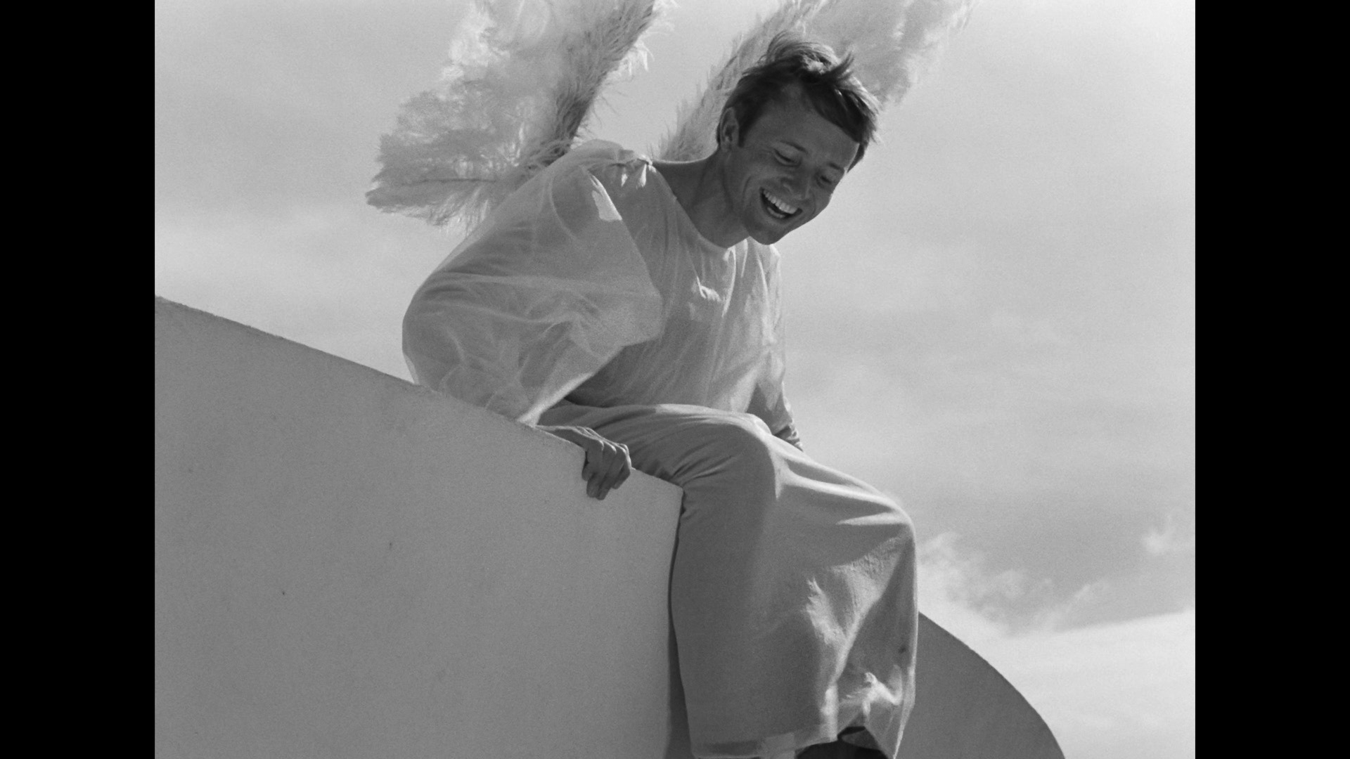 Screen capture from The Red Balloon and Other Stories: Five Films by Albert Lamorisse