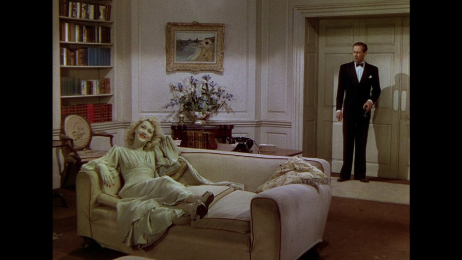 Screen capture from Blithe Spirit