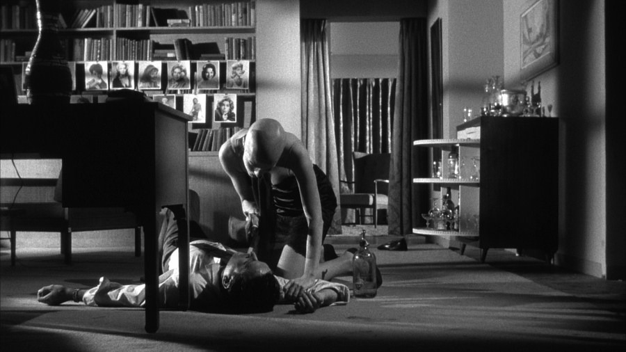 Screen capture from The Naked Kiss