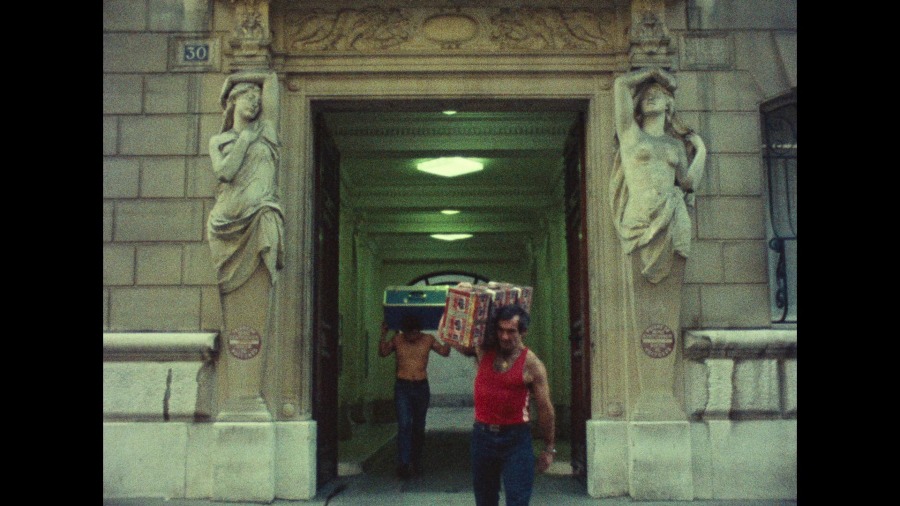 Screen capture from The Complete Films of Agnès Varda