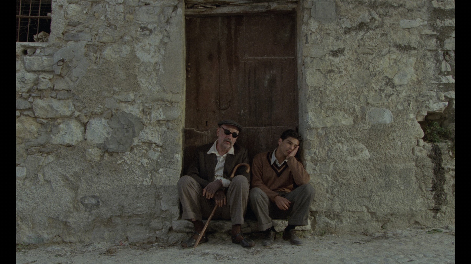 Screen capture from Cinema Paradiso