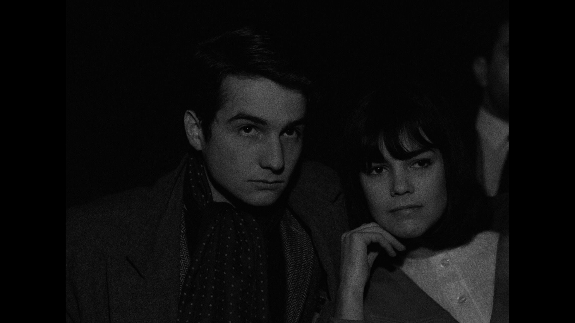 Screen capture from Masculin féminin