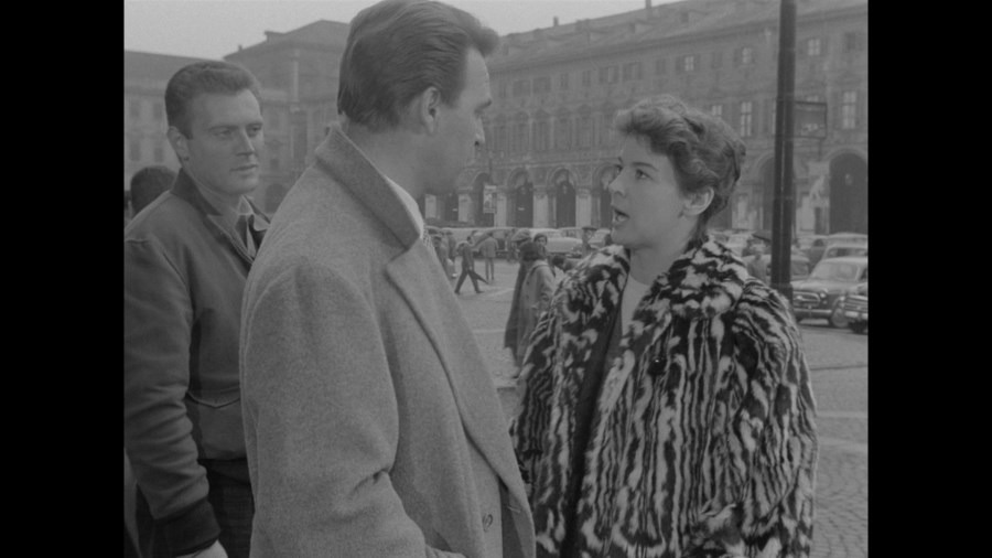 Screen capture from Le amiche