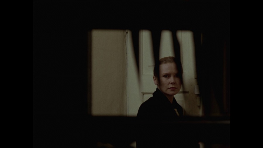 Screen capture from Dekalog