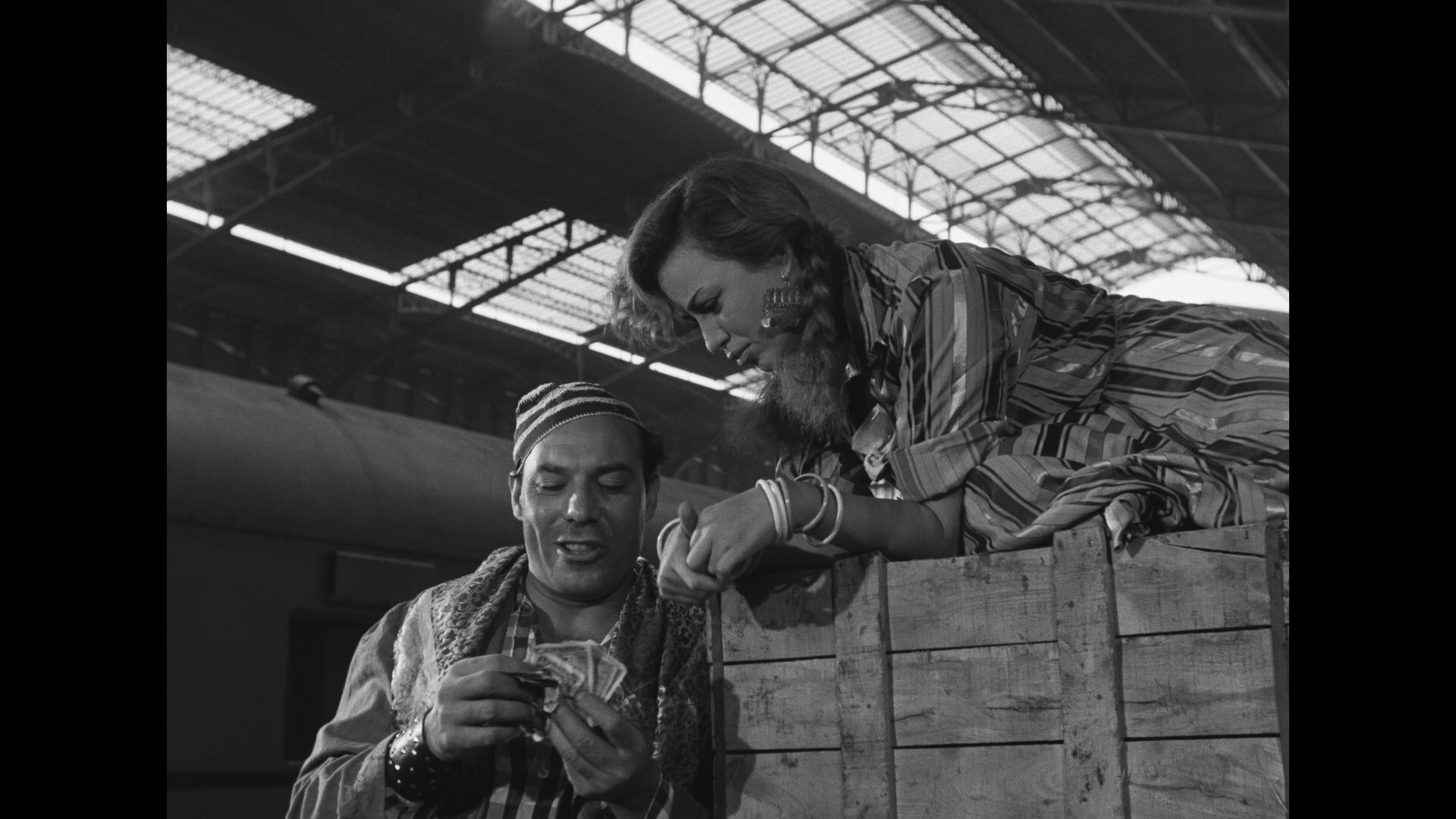 Screen capture from Cairo Station