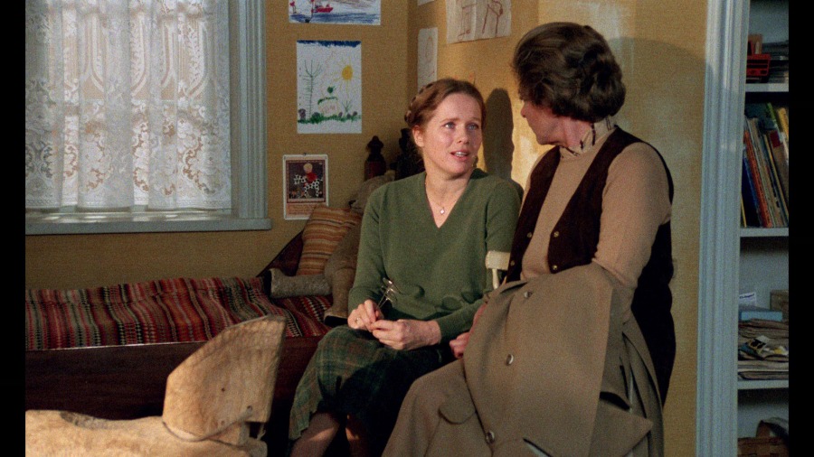 Screen capture from Autumn Sonata