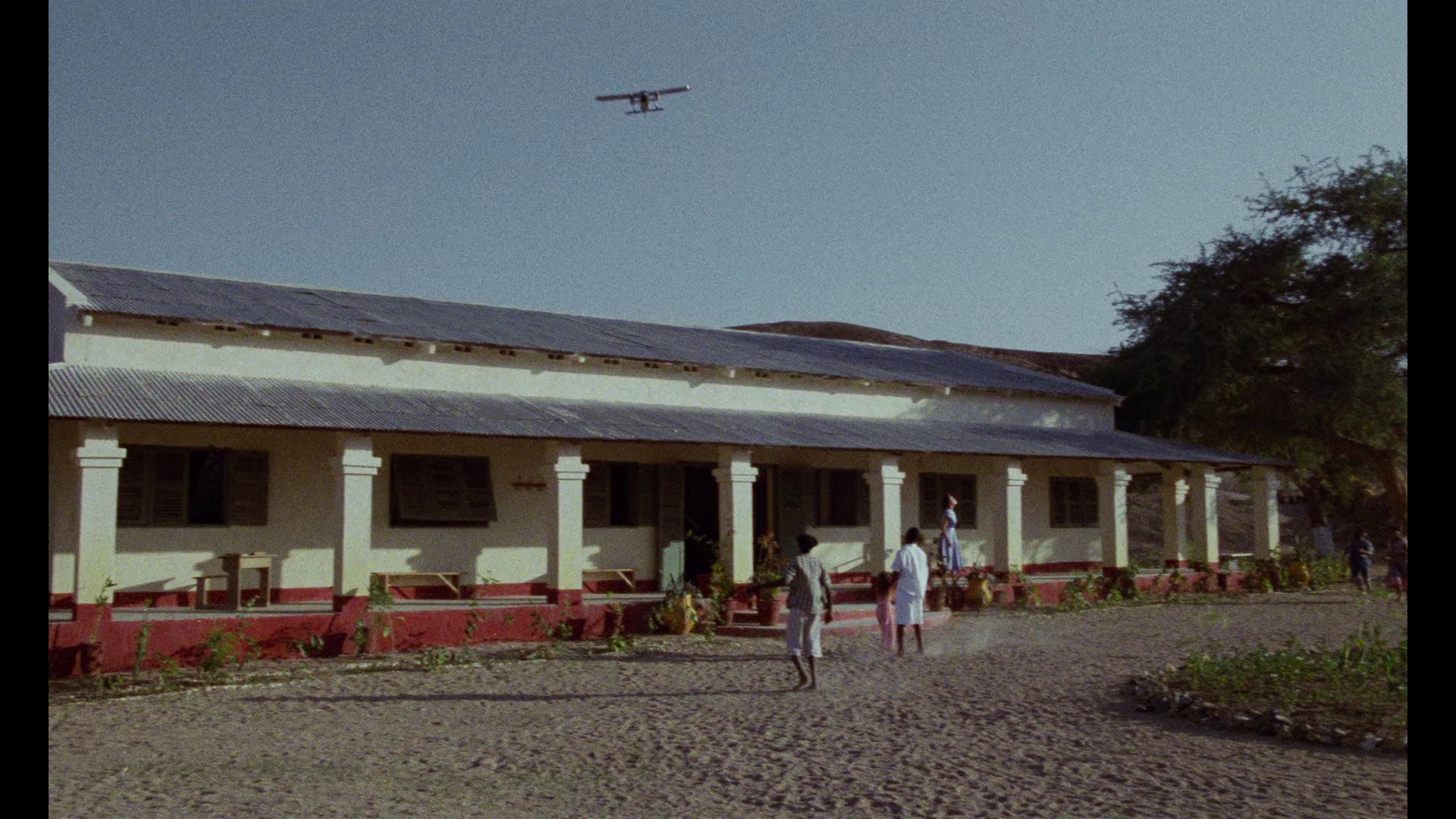 Screen capture from Chocolat