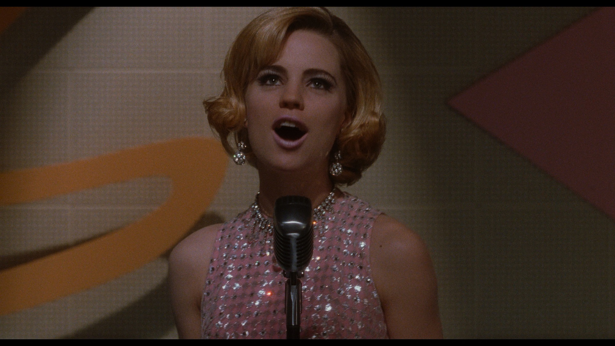 Screen capture from Mulholland Dr.