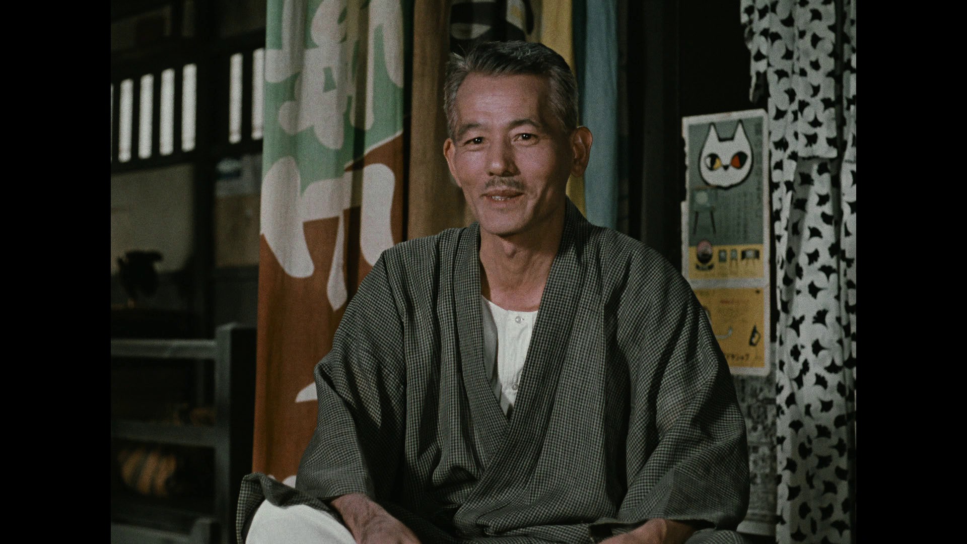 Screen capture from A Story of Floating Weeds / Floating Weeds: Two Films by Yasujiro Ozu