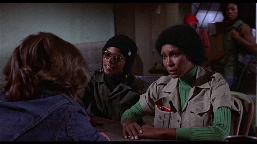 Screen capture from Switchblade Sisters