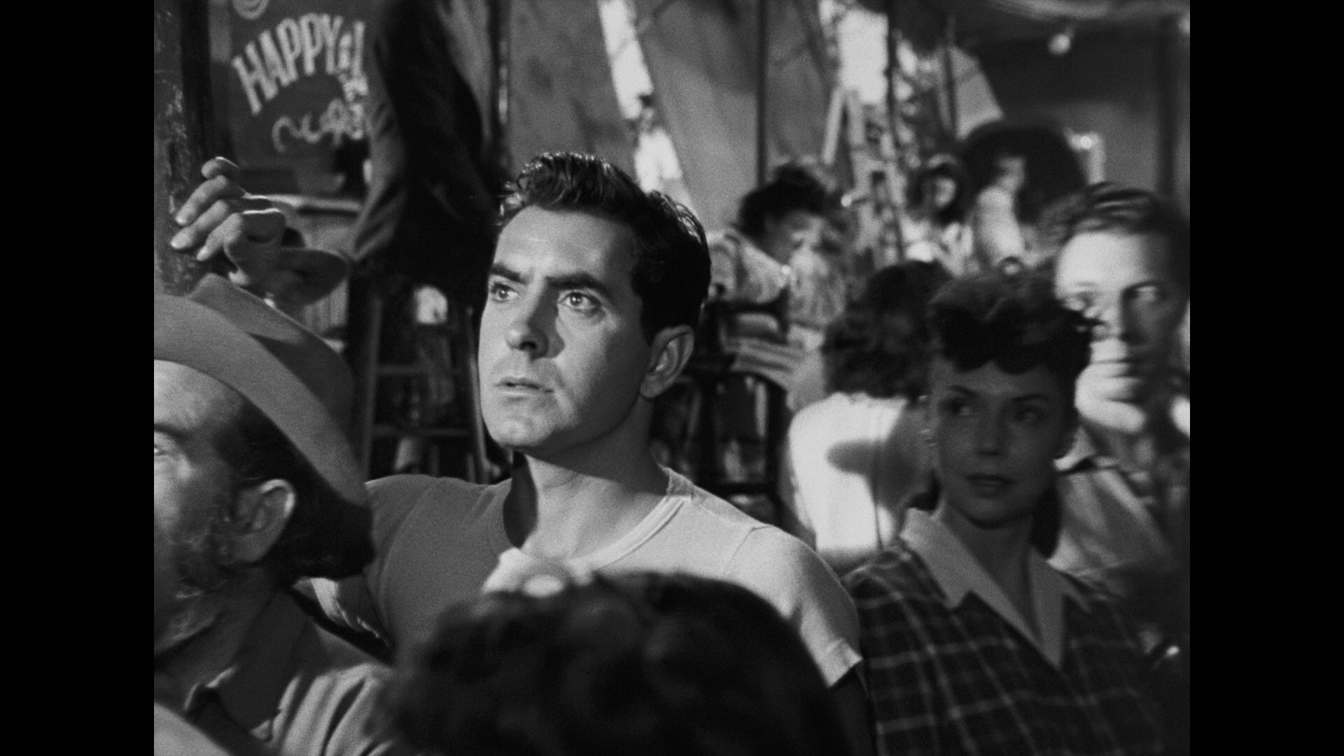 Screen capture from Nightmare Alley