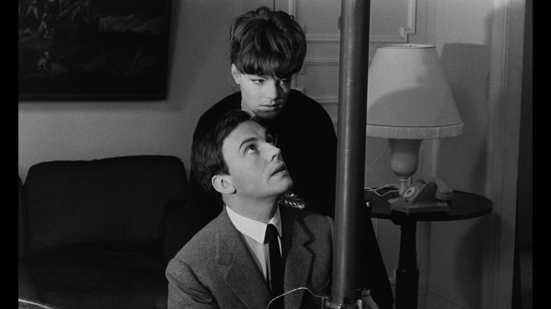 Screen capture from Le combat dans l'ile