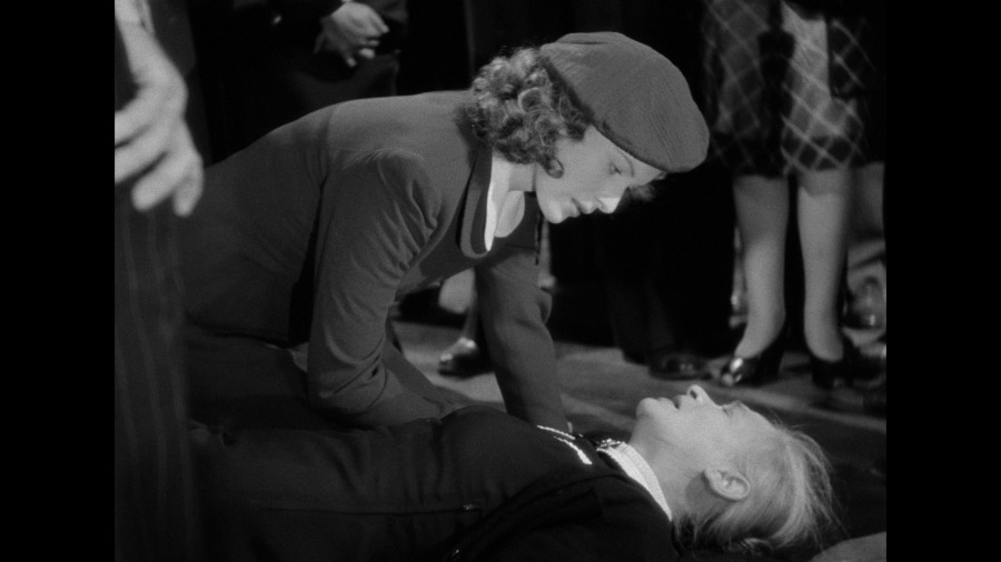 Screen capture from Dance, Girl, Dance