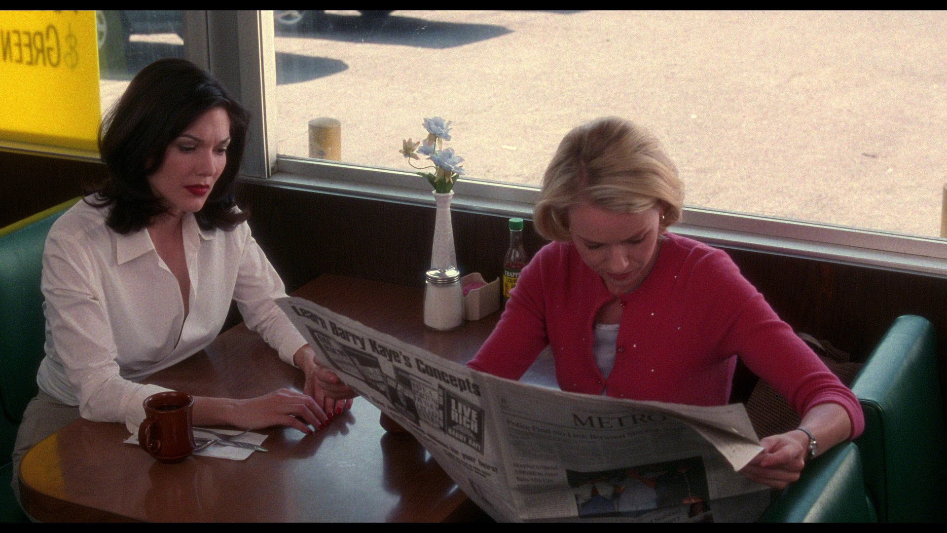 Screen capture from Mulholland Dr.