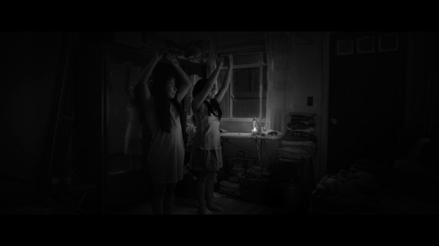 Screen capture from Roma