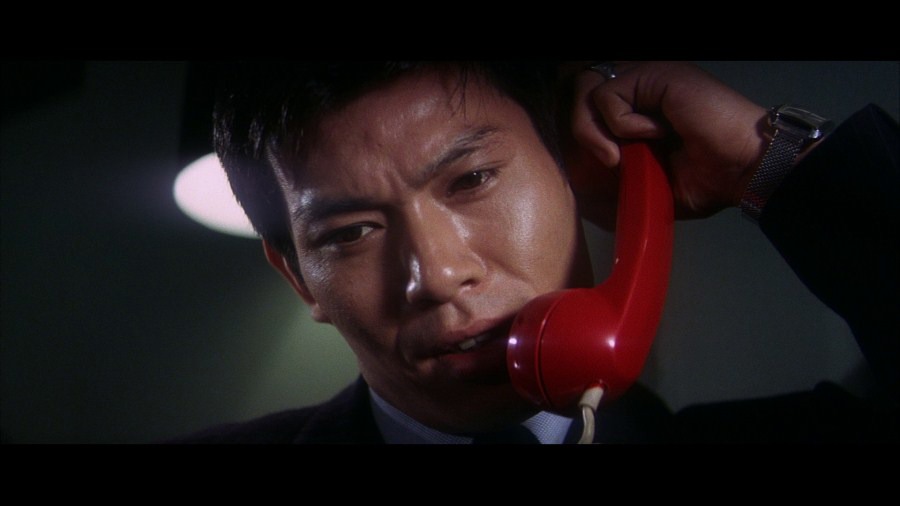 Screen capture from Tokyo Drifter