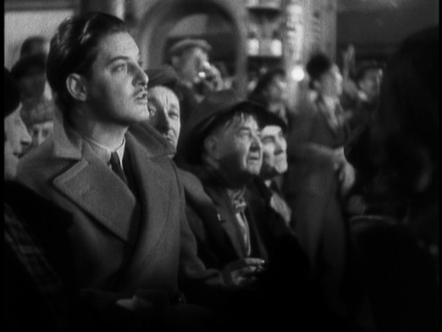 Screen capture from The 39 Steps