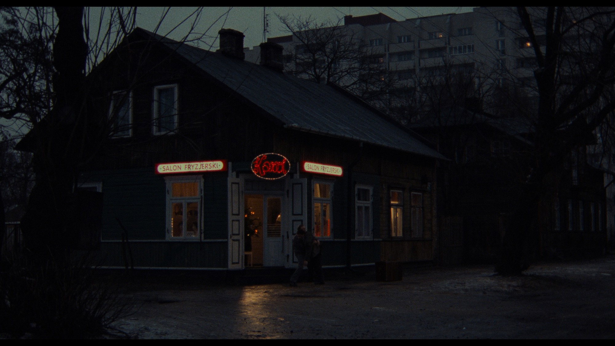 Screen capture from Three Colors: White