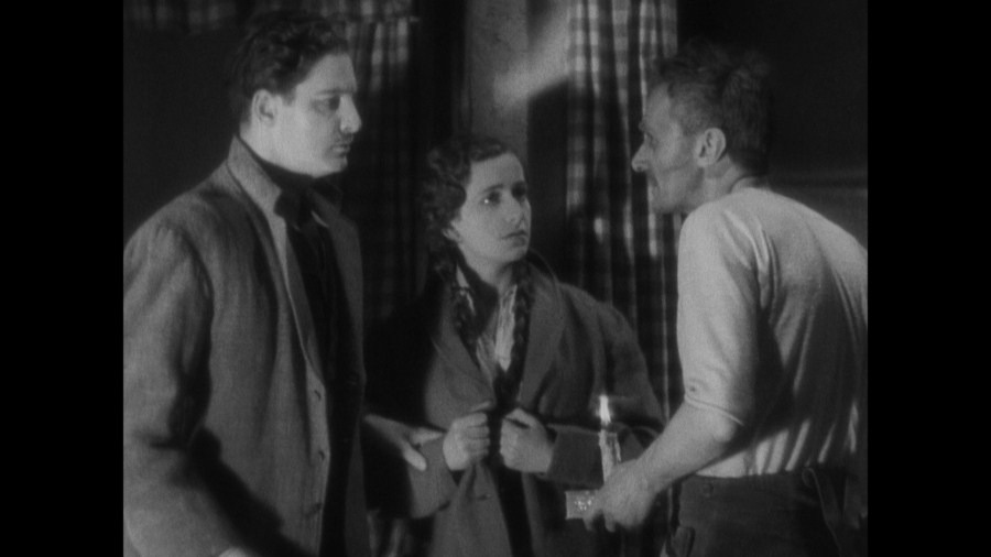Screen capture from The 39 Steps