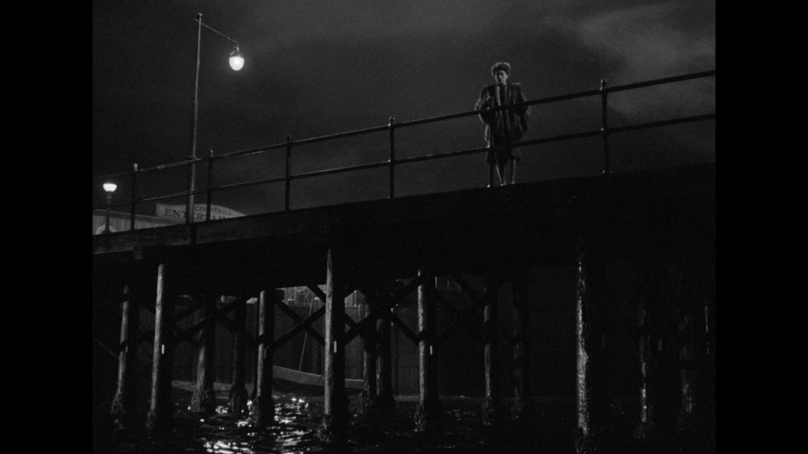 Screen capture from Mildred Pierce