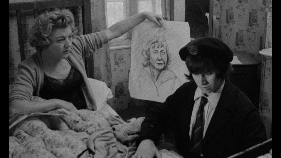 Screen capture from A Taste of Honey
