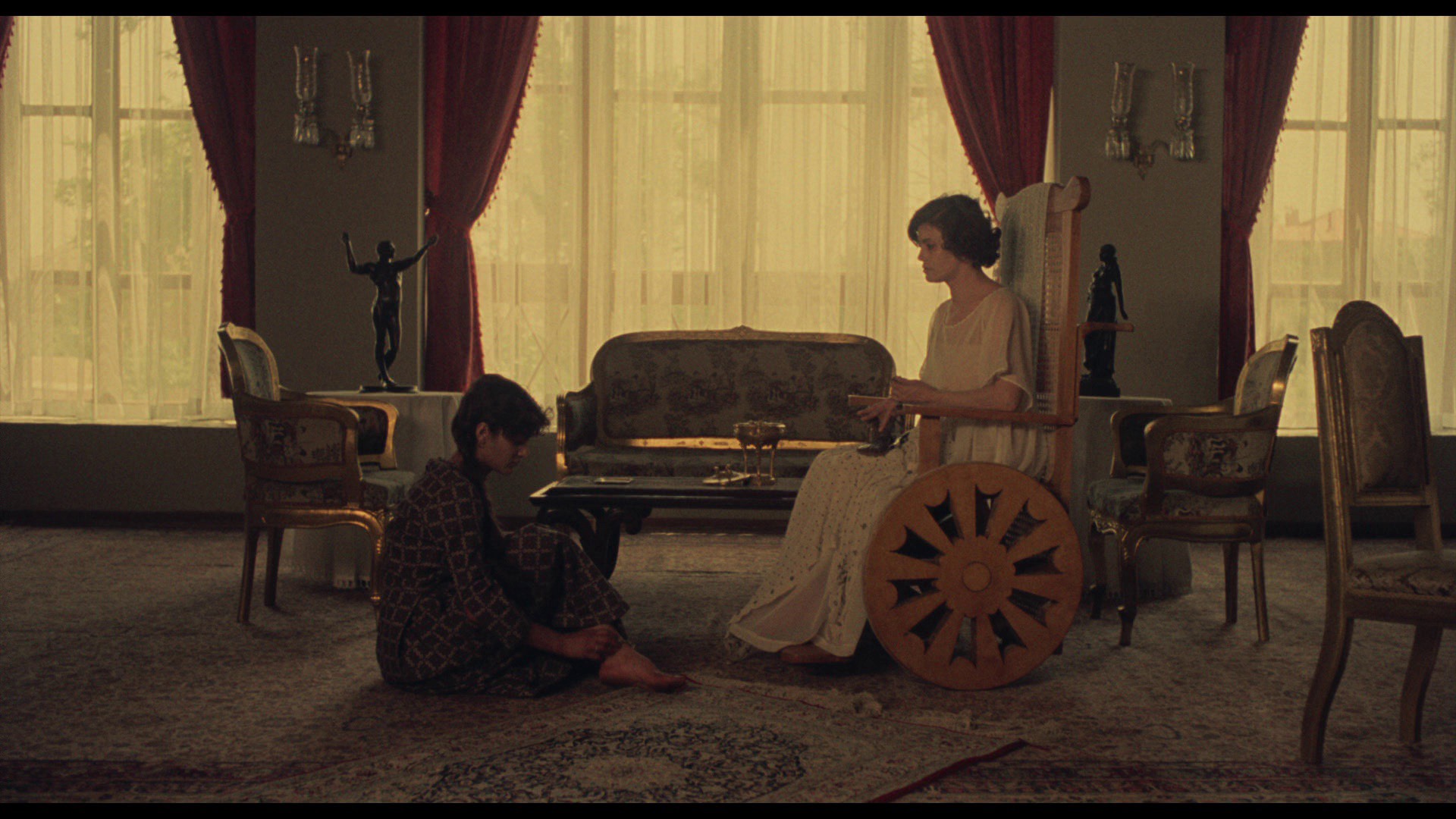 Screen capture from Chess of the Wind / Muna moto