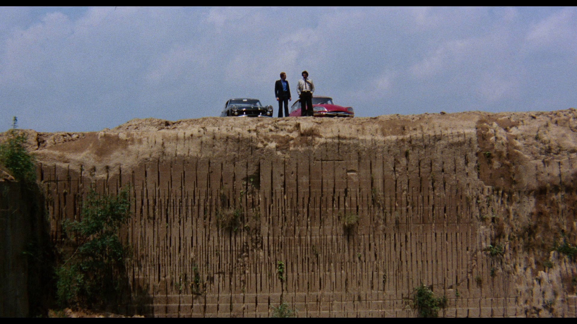 Screen capture from Years Of Lead: Five Classic Italian Crime Thrillers 1973-1977