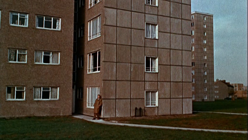 Screen capture from Peeping Tom