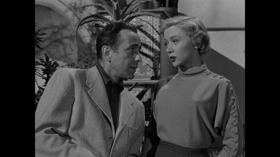 Screen capture from In a Lonely Place