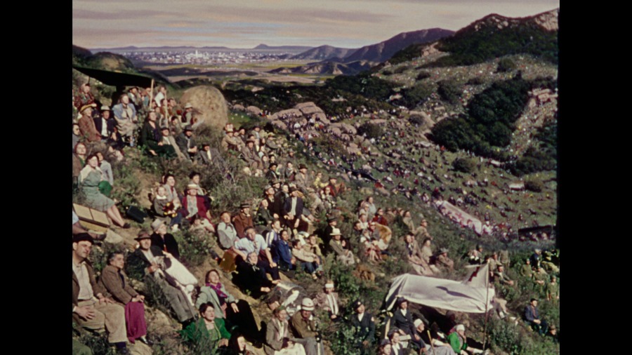Screen capture from The War of the Worlds